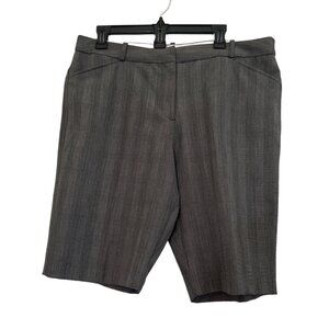 Worthington, Ladies Dressy Trouser Bermuda Shorts, Size 16P
